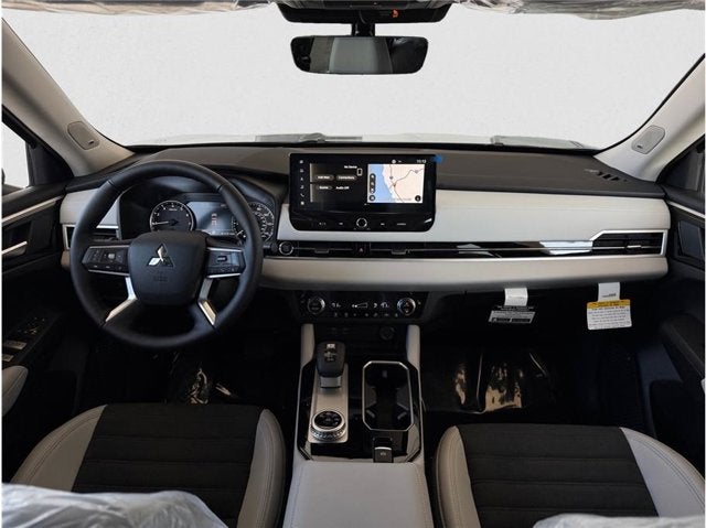 2026 Mitsubishi Outlander ES Sport Utility 4D