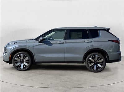 2026 Mitsubishi Outlander ES Sport Utility 4D