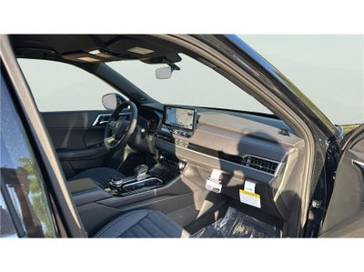 2026 Mitsubishi Outlander LE Sport Utility 4D