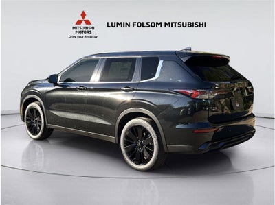 2026 Mitsubishi Outlander LE Sport Utility 4D
