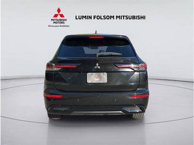 2026 Mitsubishi Outlander LE Sport Utility 4D