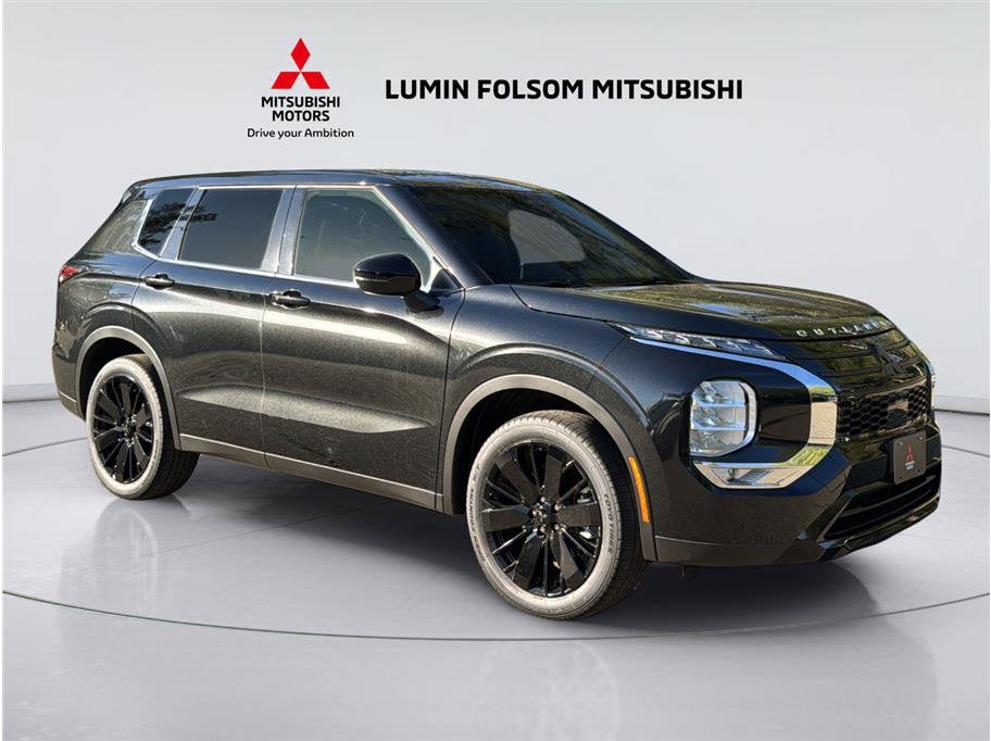 2026 Mitsubishi Outlander LE Sport Utility 4D