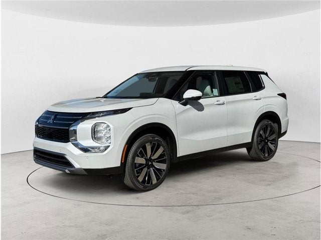 2026 Mitsubishi Outlander ES Sport Utility 4D