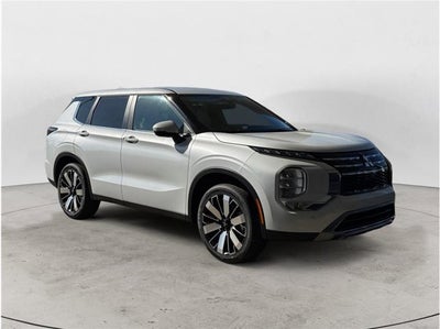 2026 Mitsubishi Outlander ES Sport Utility 4D