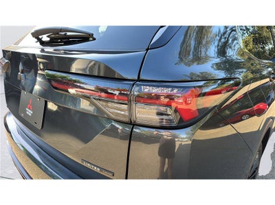 2026 Mitsubishi Outlander LE Sport Utility 4D