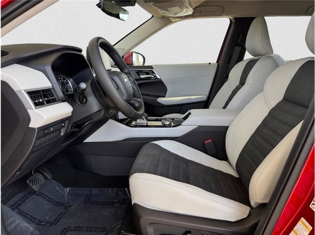 2026 Mitsubishi Outlander ES Sport Utility 4D