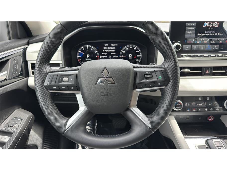 2024 Mitsubishi Outlander SEL Sport Utility 4D