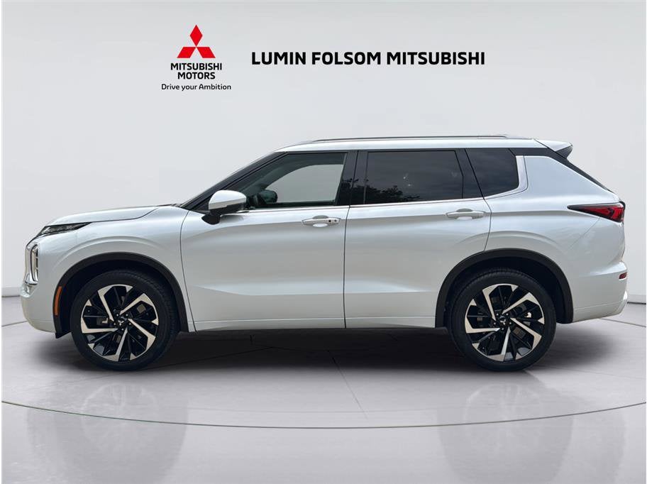 2024 Mitsubishi Outlander SEL Sport Utility 4D