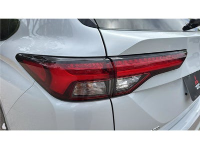 2024 Mitsubishi Outlander SEL Sport Utility 4D