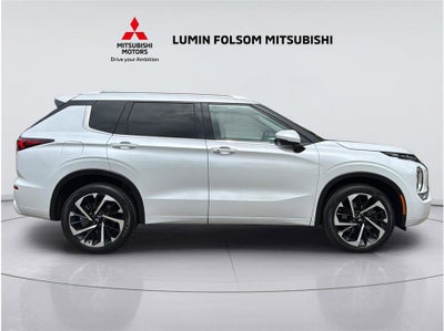 2024 Mitsubishi Outlander SEL Sport Utility 4D