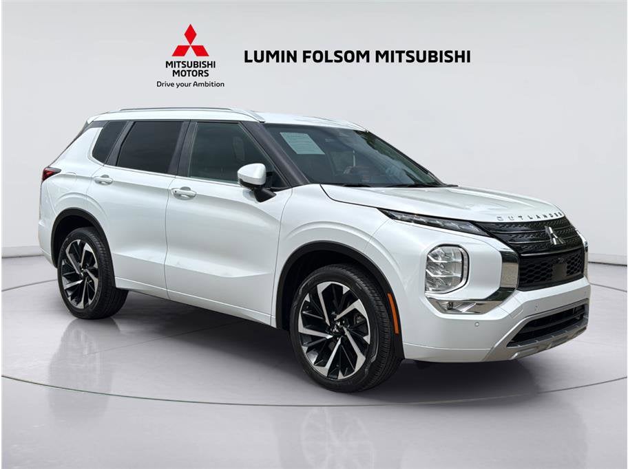 2024 Mitsubishi Outlander SEL Sport Utility 4D