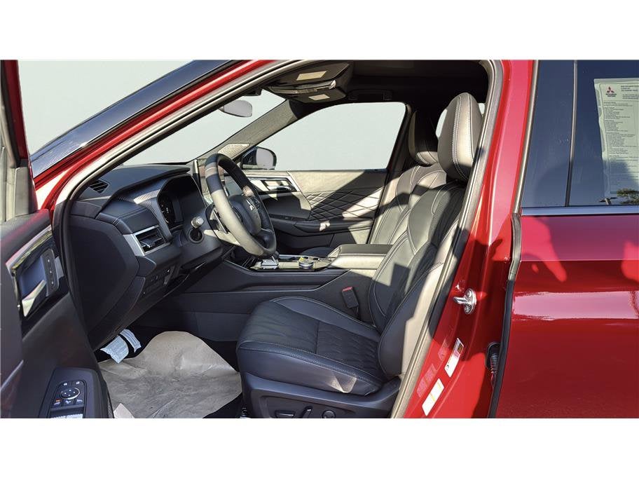 2026 Mitsubishi Outlander Black Edition Sport Utility 4D