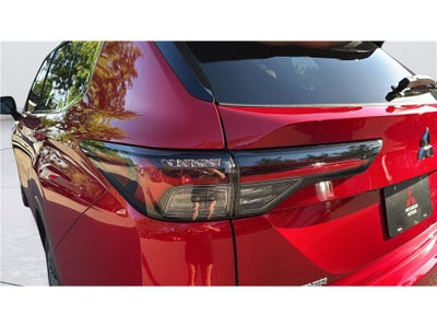 2026 Mitsubishi Outlander SEL Sport Utility 4D