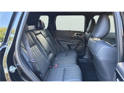 2026 Mitsubishi Outlander Black Edition Sport Utility 4D