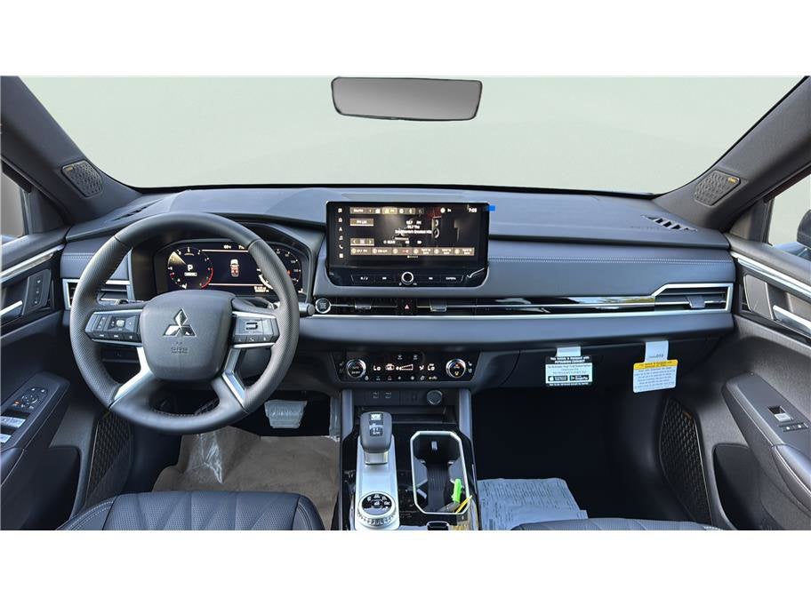 2026 Mitsubishi Outlander Black Edition Sport Utility 4D