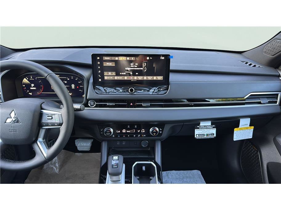2026 Mitsubishi Outlander Black Edition Sport Utility 4D