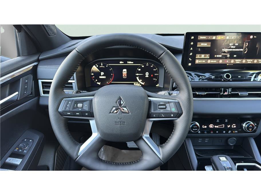 2026 Mitsubishi Outlander Black Edition Sport Utility 4D