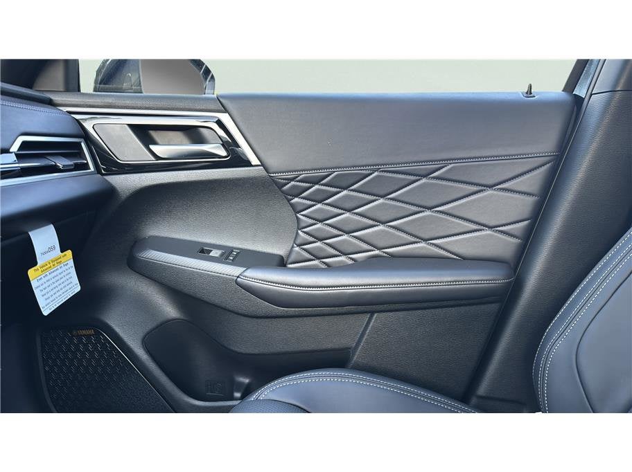2026 Mitsubishi Outlander Black Edition Sport Utility 4D