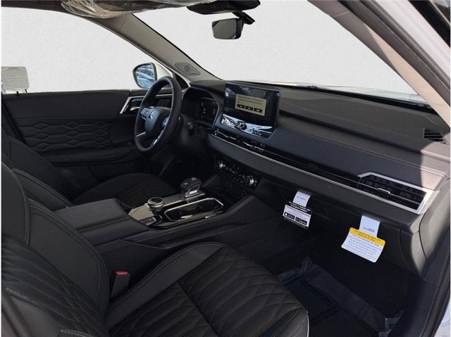 2026 Mitsubishi Outlander Black Edition Sport Utility 4D