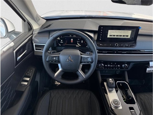 2026 Mitsubishi Outlander Black Edition Sport Utility 4D