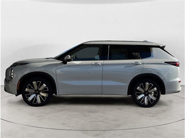 2026 Mitsubishi Outlander Black Edition Sport Utility 4D