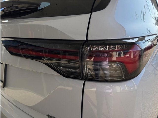 2026 Mitsubishi Outlander Black Edition Sport Utility 4D