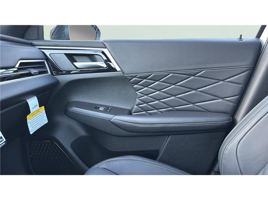 2026 Mitsubishi Outlander Black Edition Sport Utility 4D