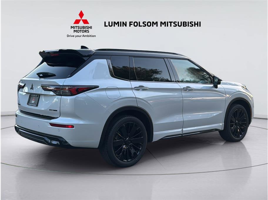 2026 Mitsubishi Outlander Black Edition Sport Utility 4D