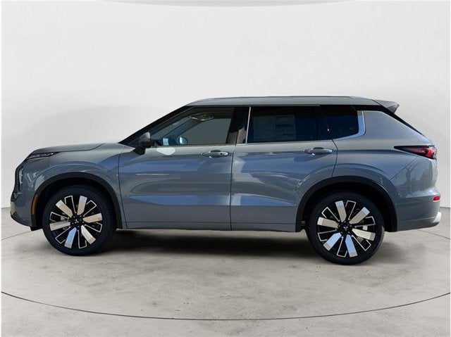 2026 Mitsubishi Outlander Black Edition Sport Utility 4D