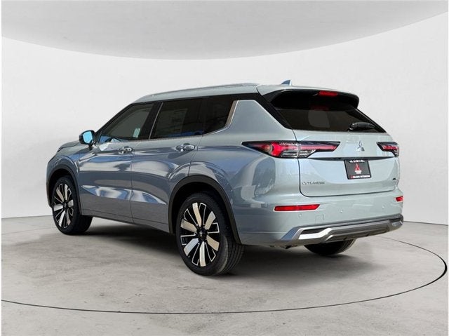 2026 Mitsubishi Outlander Black Edition Sport Utility 4D