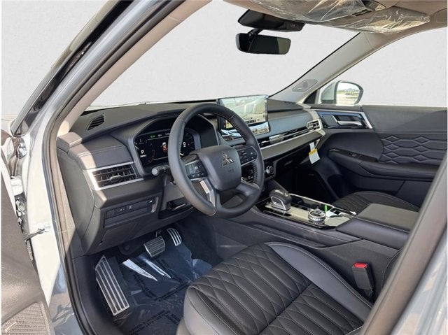 2026 Mitsubishi Outlander Black Edition Sport Utility 4D