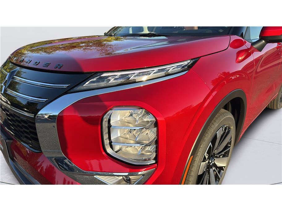 2026 Mitsubishi Outlander SEL Sport Utility 4D