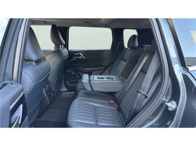 2026 Mitsubishi Outlander SEL Sport Utility 4D