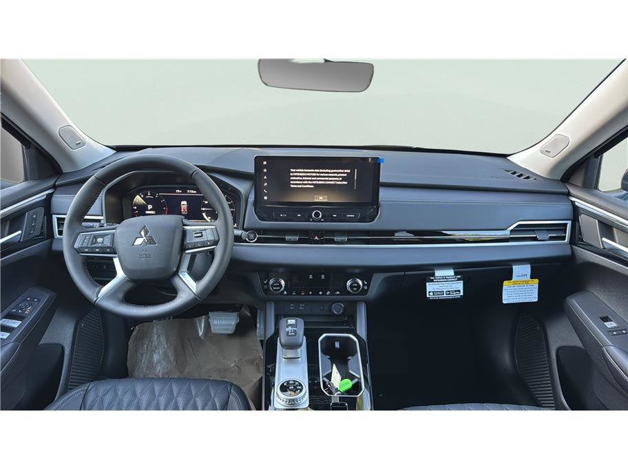 2026 Mitsubishi Outlander SEL Sport Utility 4D
