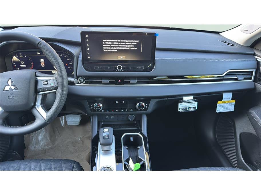 2026 Mitsubishi Outlander SEL Sport Utility 4D