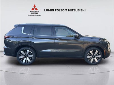 2026 Mitsubishi Outlander SEL Sport Utility 4D