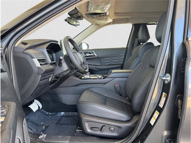 2026 Mitsubishi Outlander Black Edition Sport Utility 4D