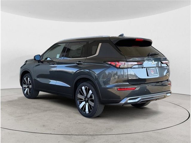 2026 Mitsubishi Outlander Black Edition Sport Utility 4D