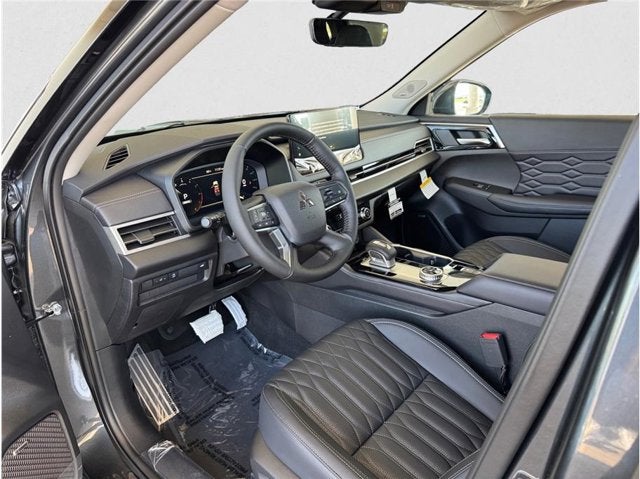 2026 Mitsubishi Outlander Black Edition Sport Utility 4D