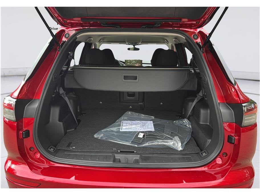 2026 Mitsubishi Outlander ES