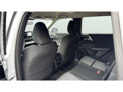 2026 Mitsubishi Outlander ES