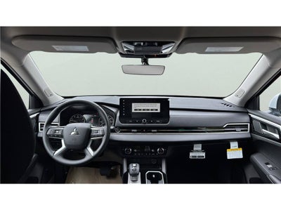 2026 Mitsubishi Outlander ES