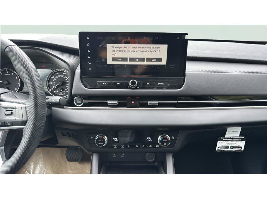 2026 Mitsubishi Outlander ES