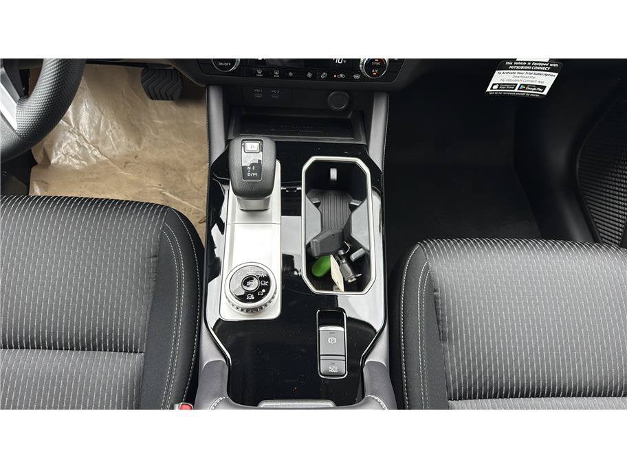 2026 Mitsubishi Outlander ES