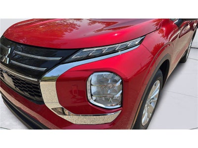 2026 Mitsubishi Outlander ES