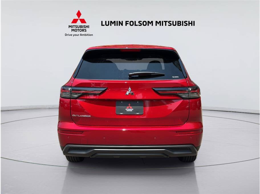 2026 Mitsubishi Outlander ES