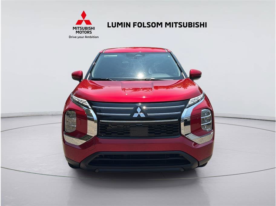 2026 Mitsubishi Outlander ES