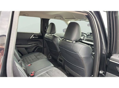 2024 Mitsubishi Outlander SE Sport Utility 4D