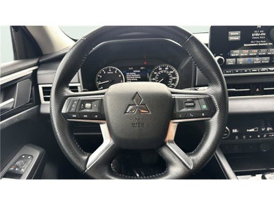 2024 Mitsubishi Outlander SE Sport Utility 4D