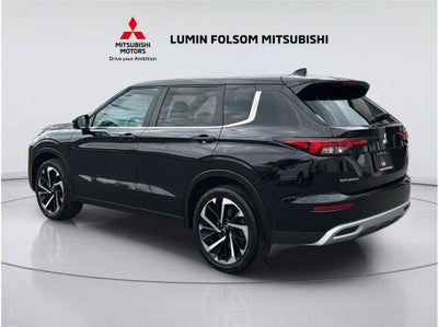 2024 Mitsubishi Outlander SE Sport Utility 4D